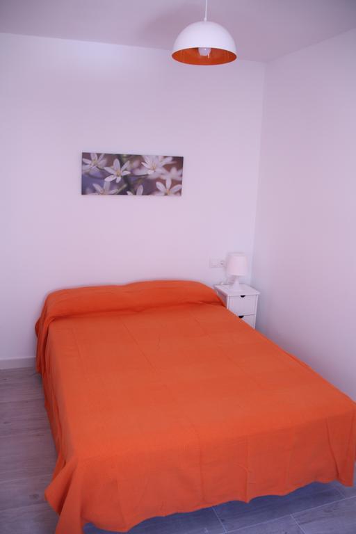 Apartamento Orange Triana centro Sevilha Exterior foto